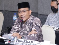 Haji Uma: Pemerintah Aceh dan DPRA Jangan Main-main dengan JKA