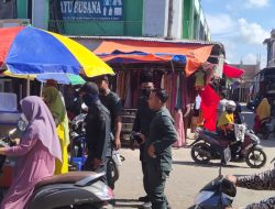 Satpol PP dan WH Aceh Utara Ingatkan Pedagang Tak Jual Makanan Sebelum Ashar