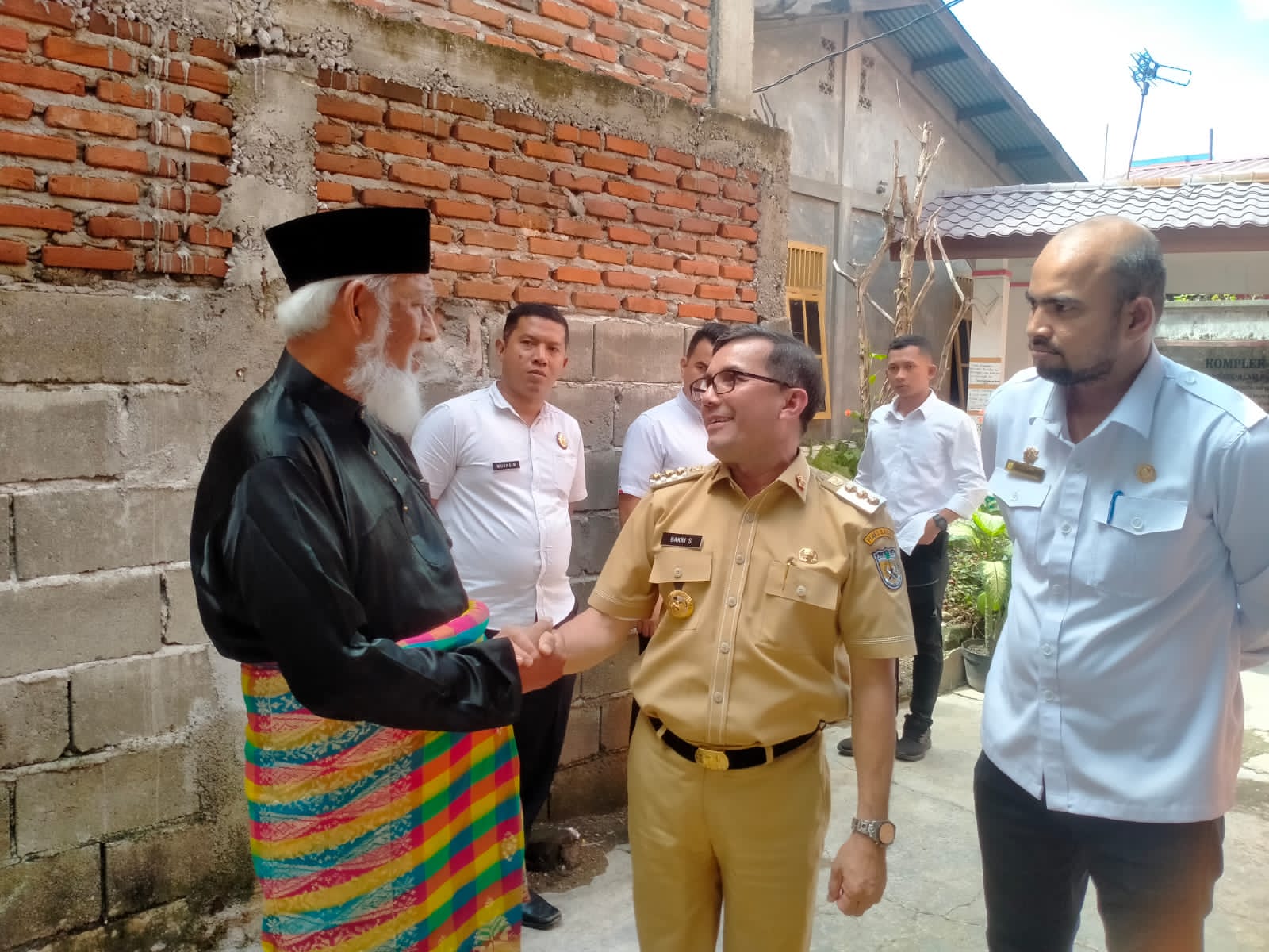 Pj Wali Kota Banda Aceh, Bakri Siddiq saat mengunjungi