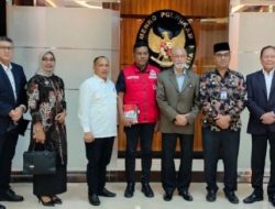 Temui Menkopolhukam, Ketua DPRA dan Wali Nanggroe Serahkan Daftar Pelanggaran HAM Berat Masa Lalu