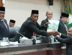 DPRA Sampaikan Sejumlah Rekomendasi Terkait LKPJ Gubernur Aceh