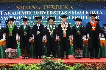 Pengukuhan 5 profesor USK termasuk rektor UTU